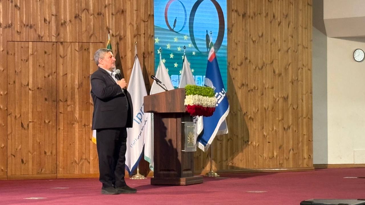 رئیس‌جمهور پزشکیان یک پروژه بزرگ با عنوان «امید» برای ایران دارد؛ روابط عمومی‌ها هنرنمایی کنند