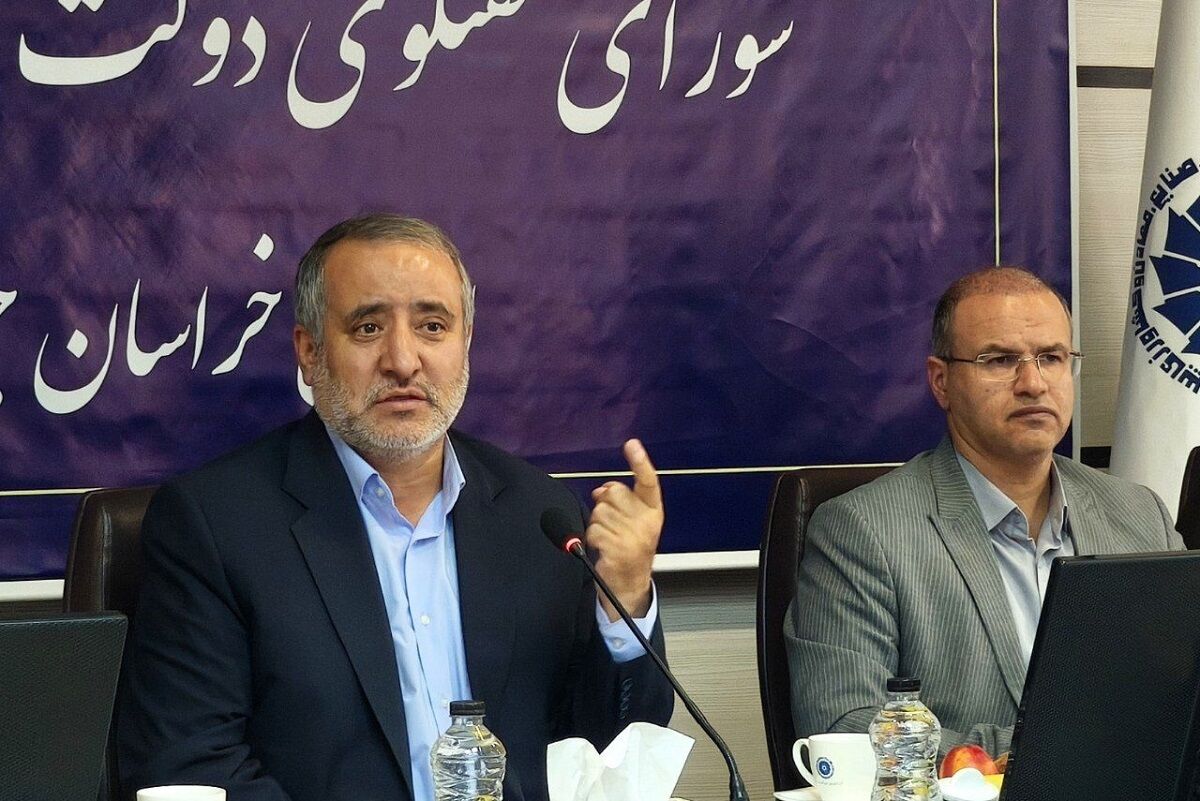 استاندار خراسان جنوبی: گره‌گشایی از مشکلات فعالان اقتصادی در اولویت مدیران باشد