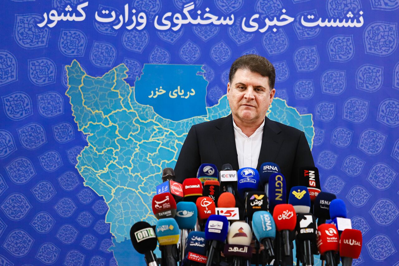 زینی‌وند: تبادلات ما با پاکستان در حال انجام است/ آمادگی کامل برای انتخابات تمام الکترونیک