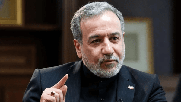 گوشزد عراقچی به ماکرون: به صدای آینده فرانسه گوش بدهید